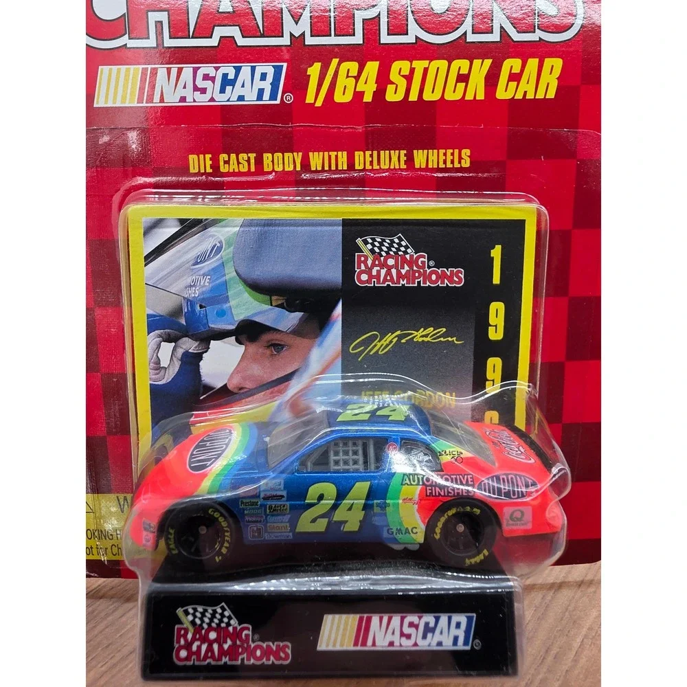 1996 Racing Champions Jeff Gordon 24 DuPont NASCAR 1/64 Diecast Stock Car New